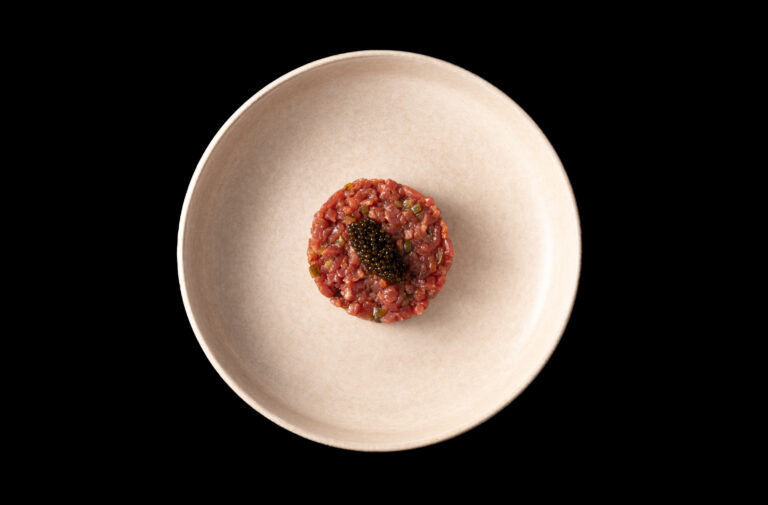 1 PORTADA 3.3 STEAK TARTAR